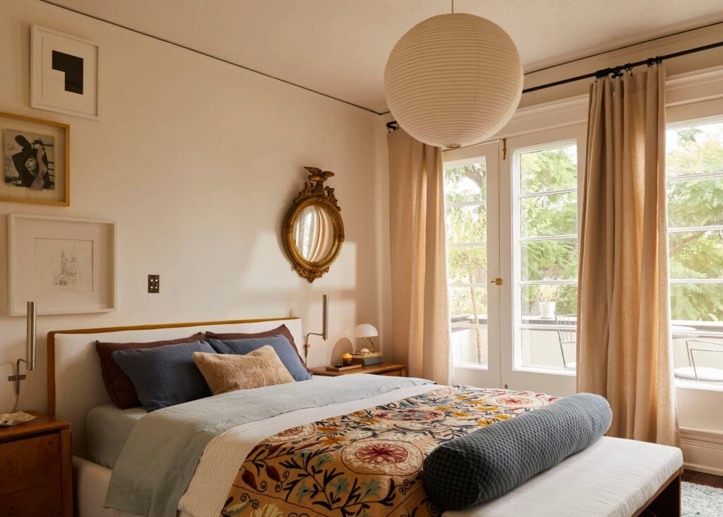 The Link Up: The Affordable Sunglasses Emily Buys On Repeat, Caitlin’s Fascinating Article, And Some BEAUTIFUL Ceramics