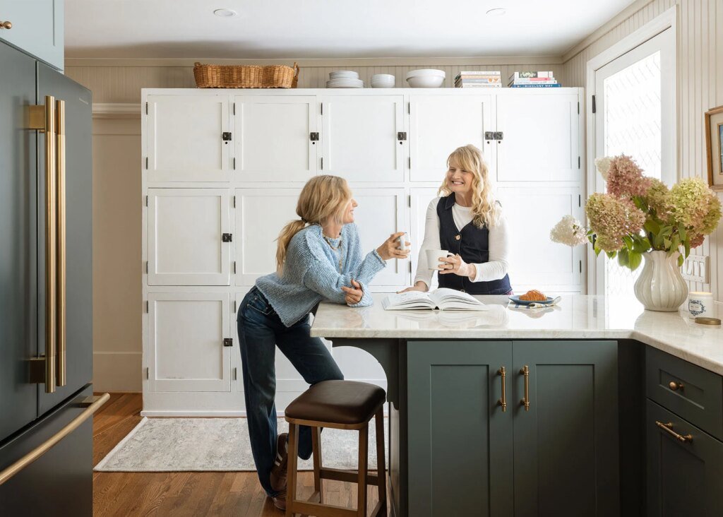 My Sister Surprised Me With A Post! Here Are The 5 Things In Her New Kitchen She Didn’t Expect To Love
